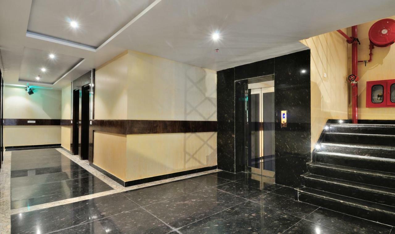 Del - 115 Hotel New Delhi