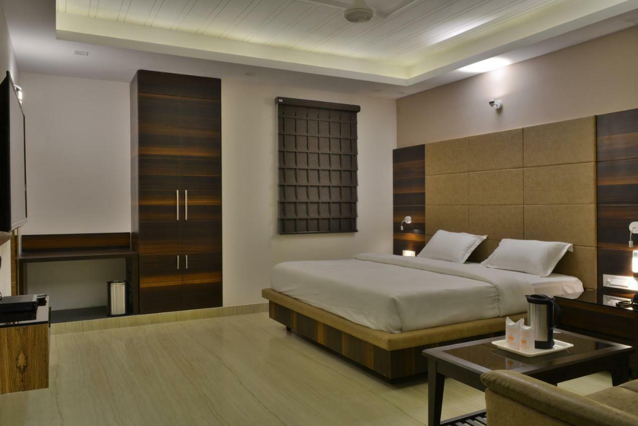 Tara Palace Redfort Hotel Nova Deli