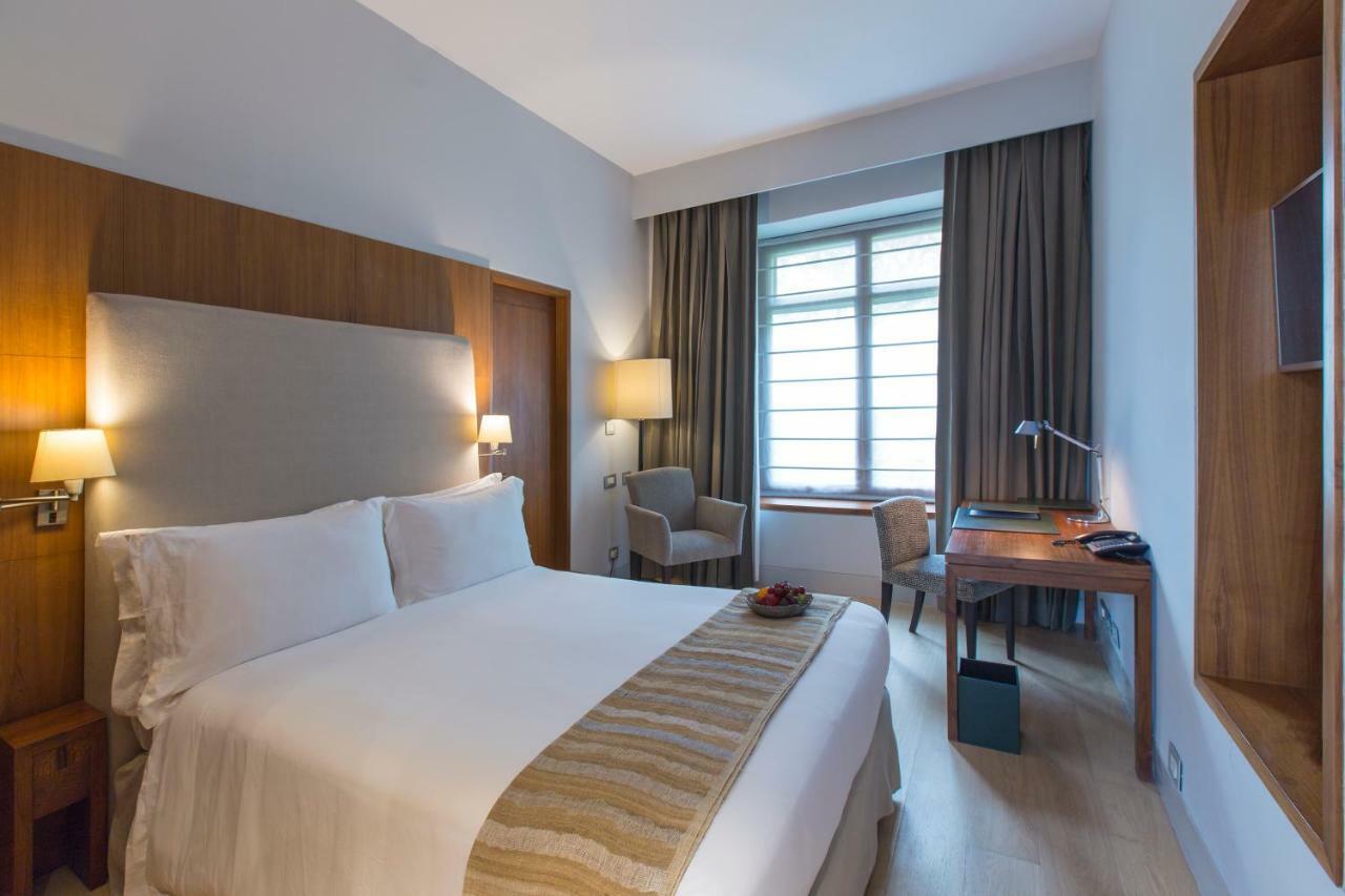 Hotel The Manor -