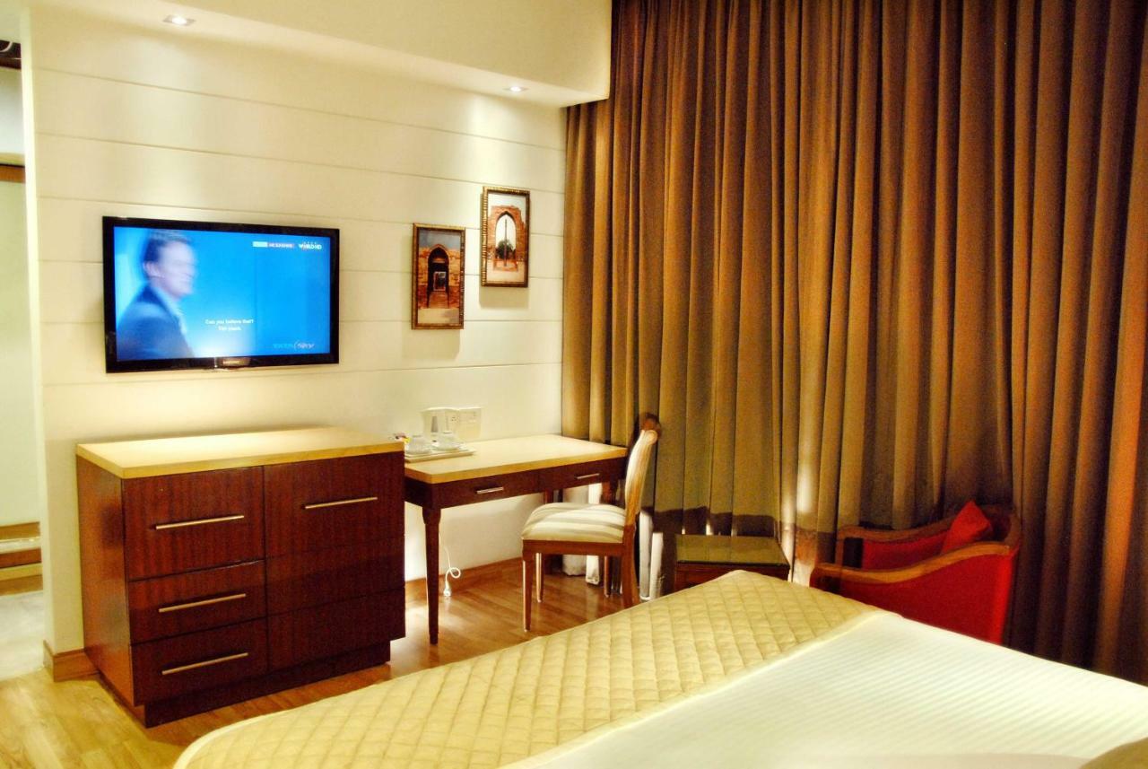 Jivitesh Delhi (National Capital Territory of India)
