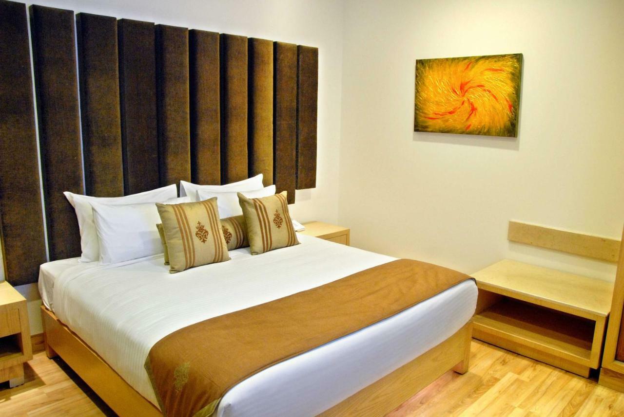 Jivitesh Hotel 4*