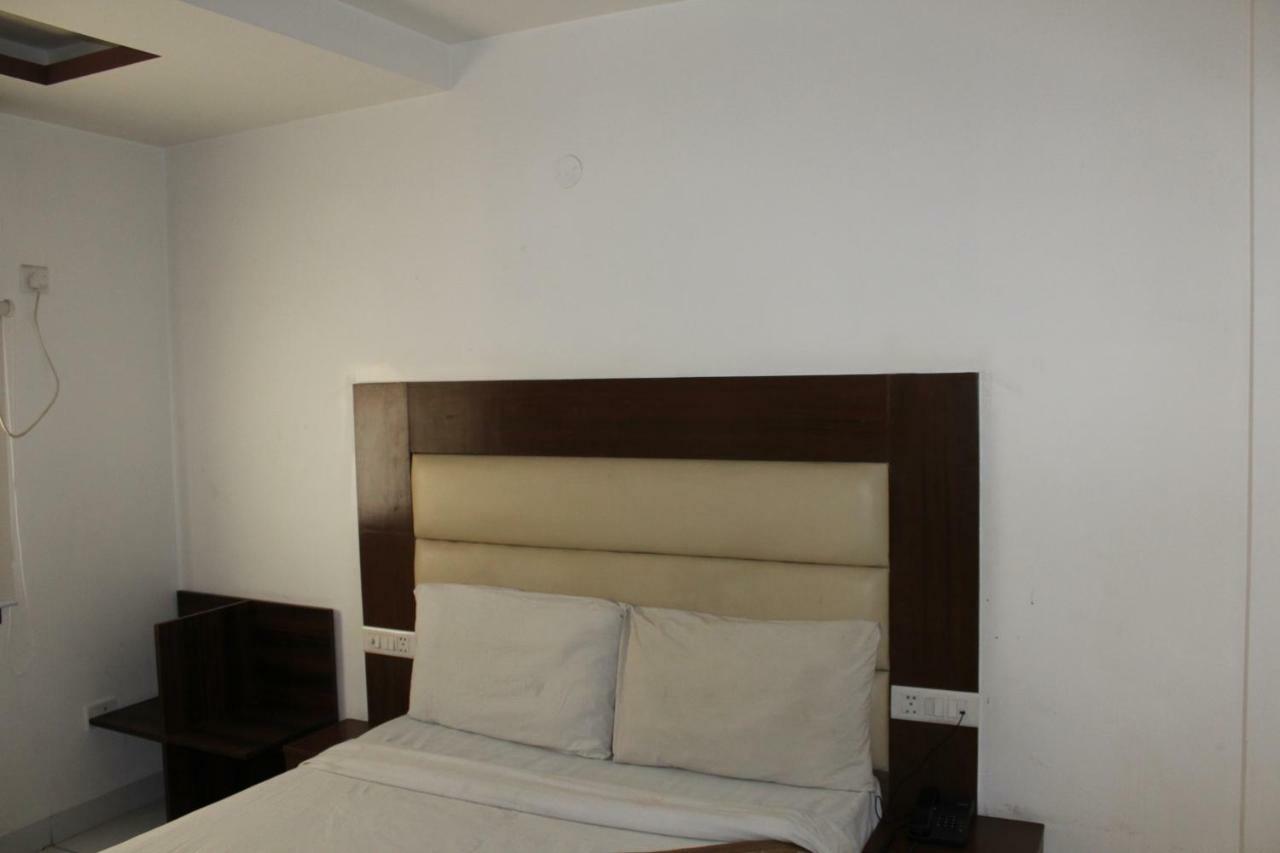 Hotel Opal 3*