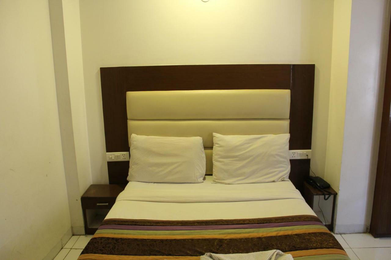 Opal New Delhi