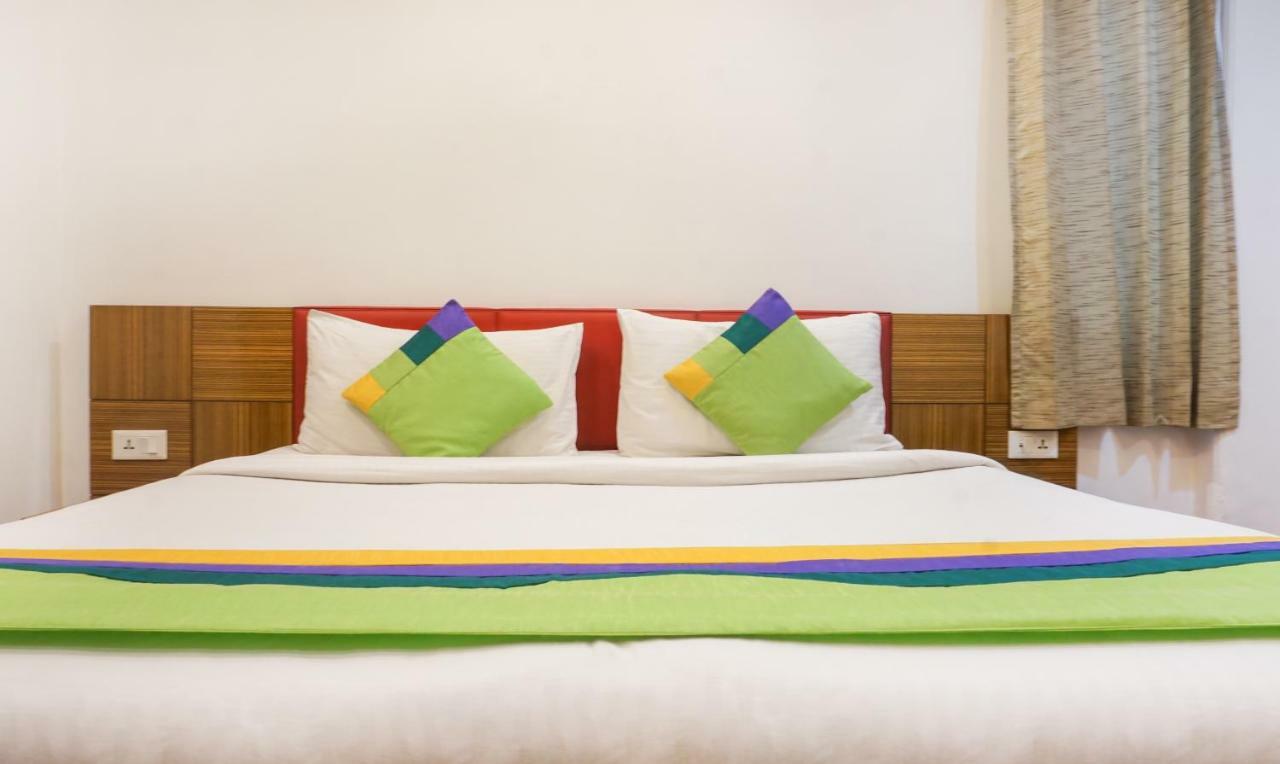 The Pearl- A Royal Residency 3*