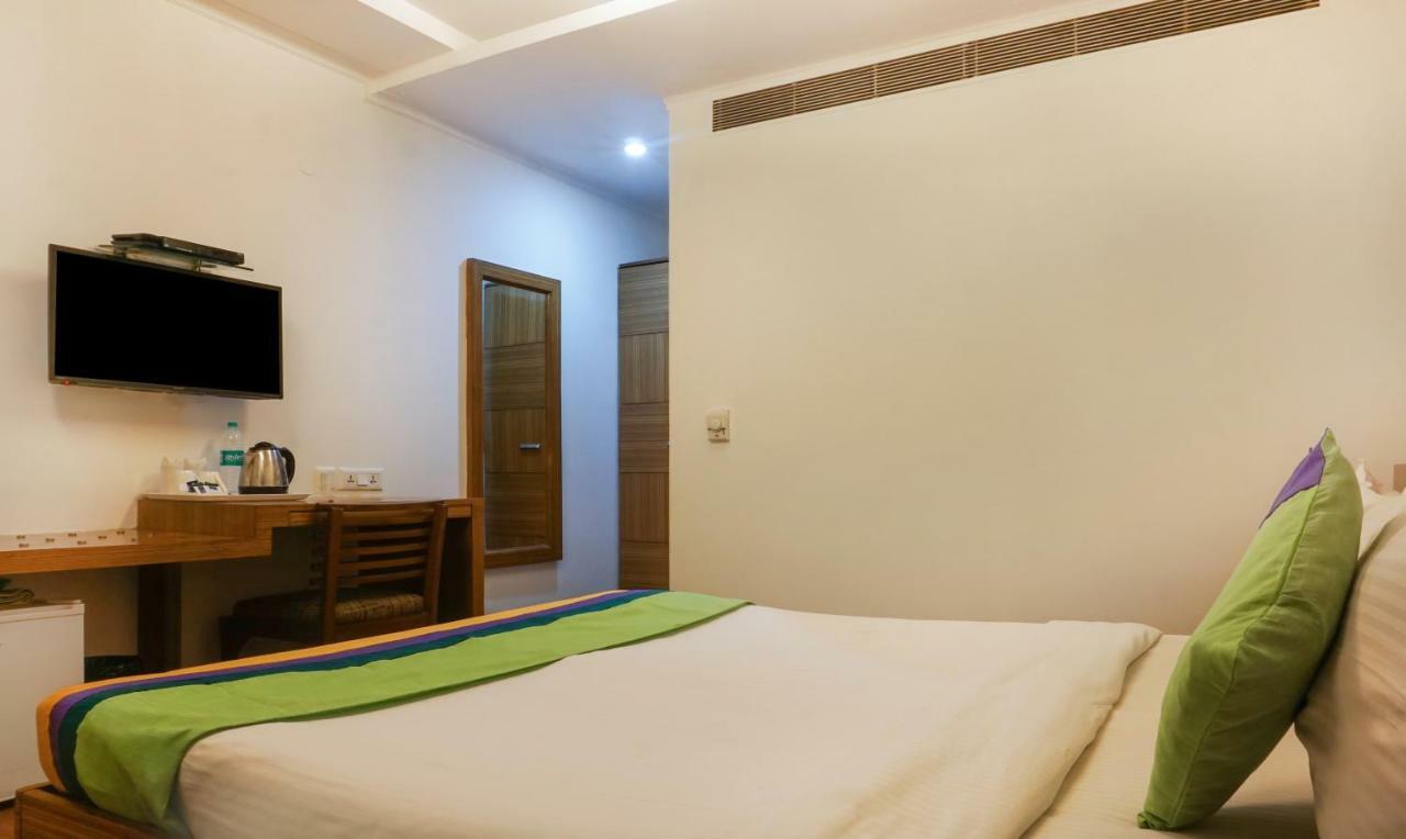 The Pearl- A Royal Residency 3* New Delhi