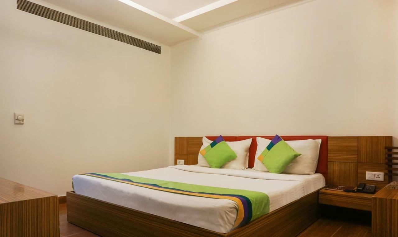 The Pearl- A Royal Residency Hotel 3*
