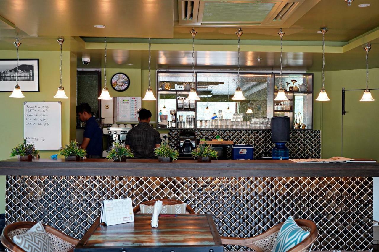 Hotel The Orion Plaza - Nehru Place New Delhi