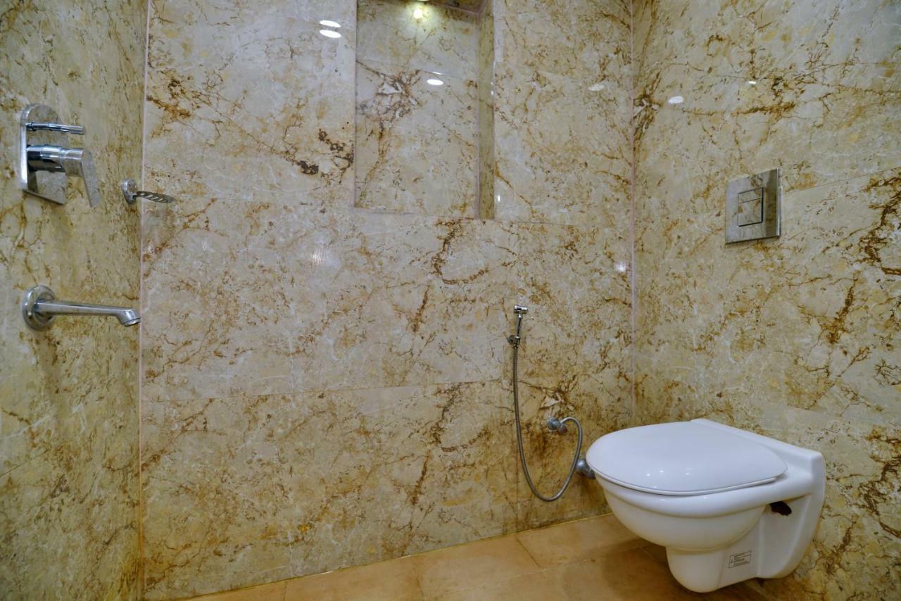 Kabeer New @ New Railway Station Hotel 3*