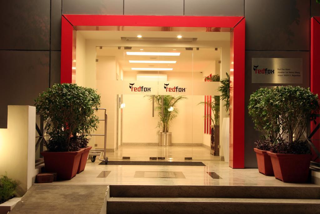 Red Fox By Lemon Tree Hotels, East Hotel 3*
