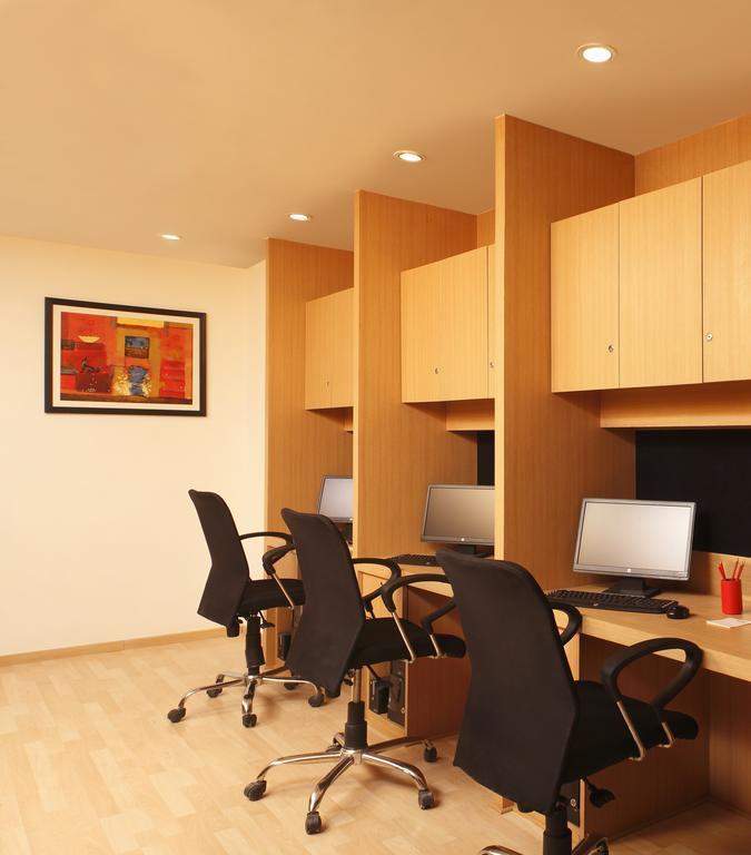 Red Fox By Lemon Tree Hotels, East Hotel Delhi (National Capital Territory of India)