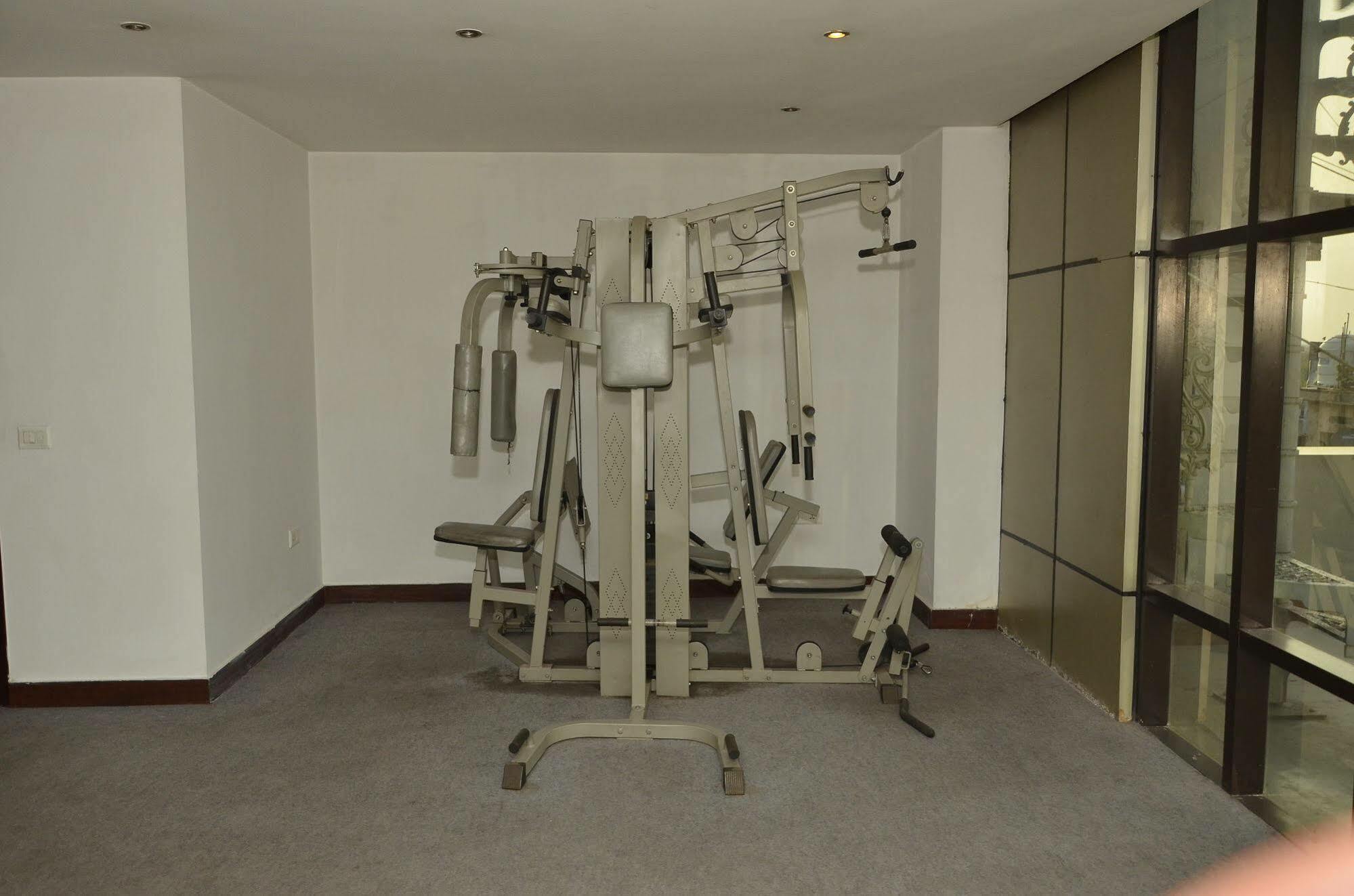 Airport Hotel Grand By Fantasia Hotel