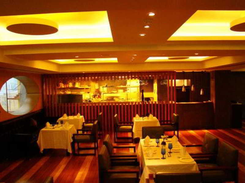 Hotel Virohaa 3*