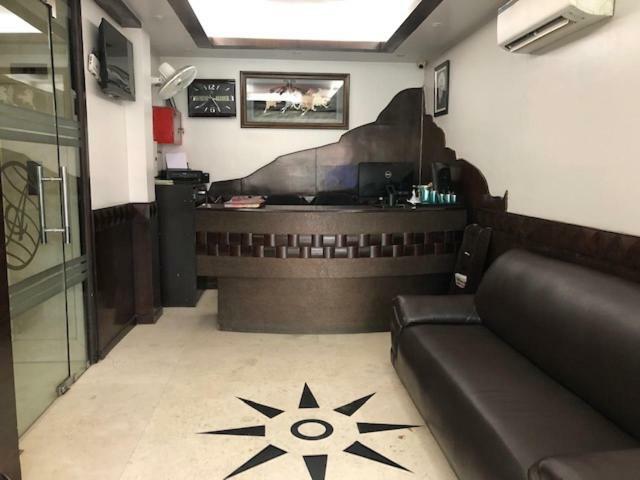 Hotel Aman Palace New Delhi