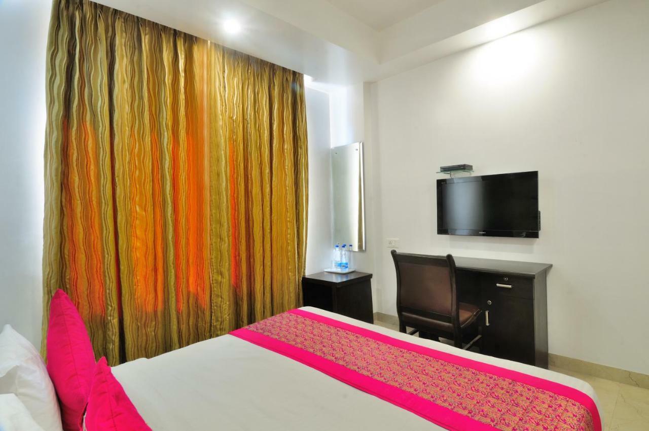 Benz International Hotel