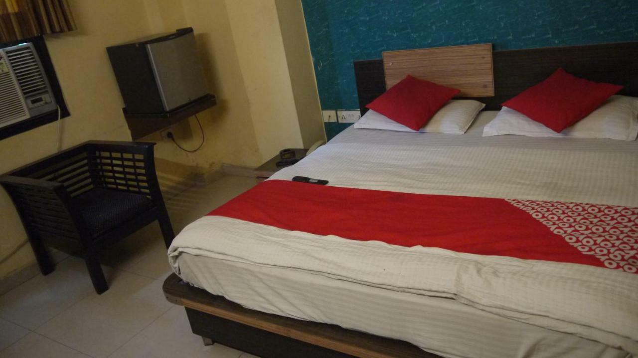 Hotel Durga Delux 3*