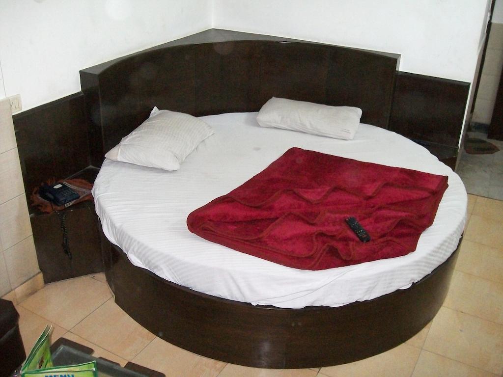 Milan Continental Guest house Delhi (National Capital Territory of India)