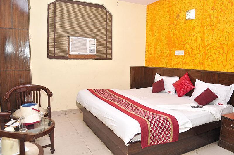Hotel India Continental Hotel 3*