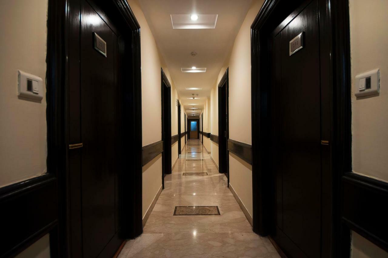 Inn The Oakland Plaza By Orion New Delhi