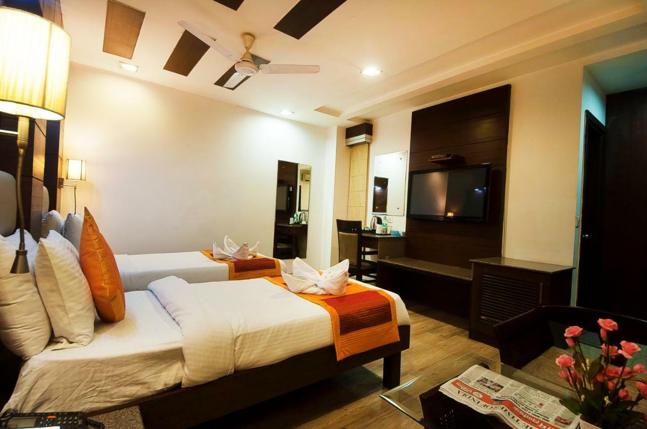 Hotel Amaltas International - Delhi-16 3*