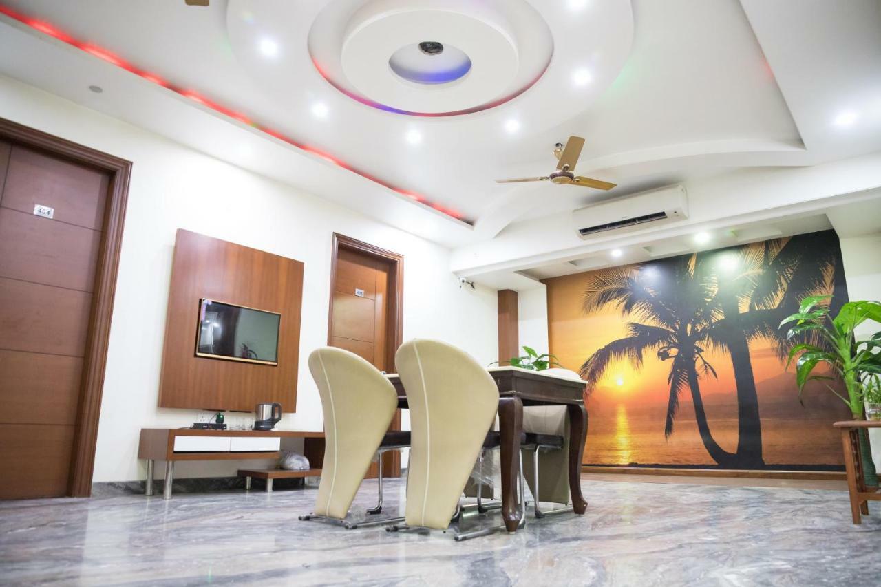 Hotel Sm Palace 3*
