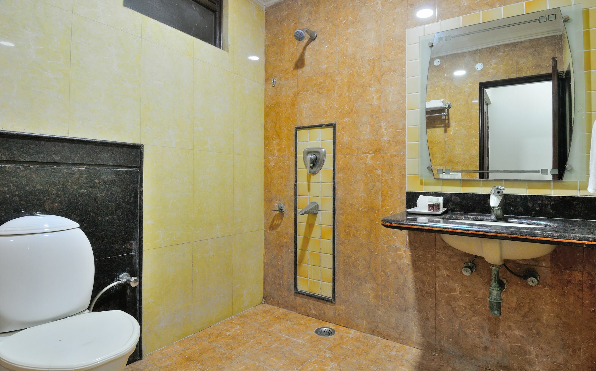 Oyo 10848 Geeson 3* New Delhi