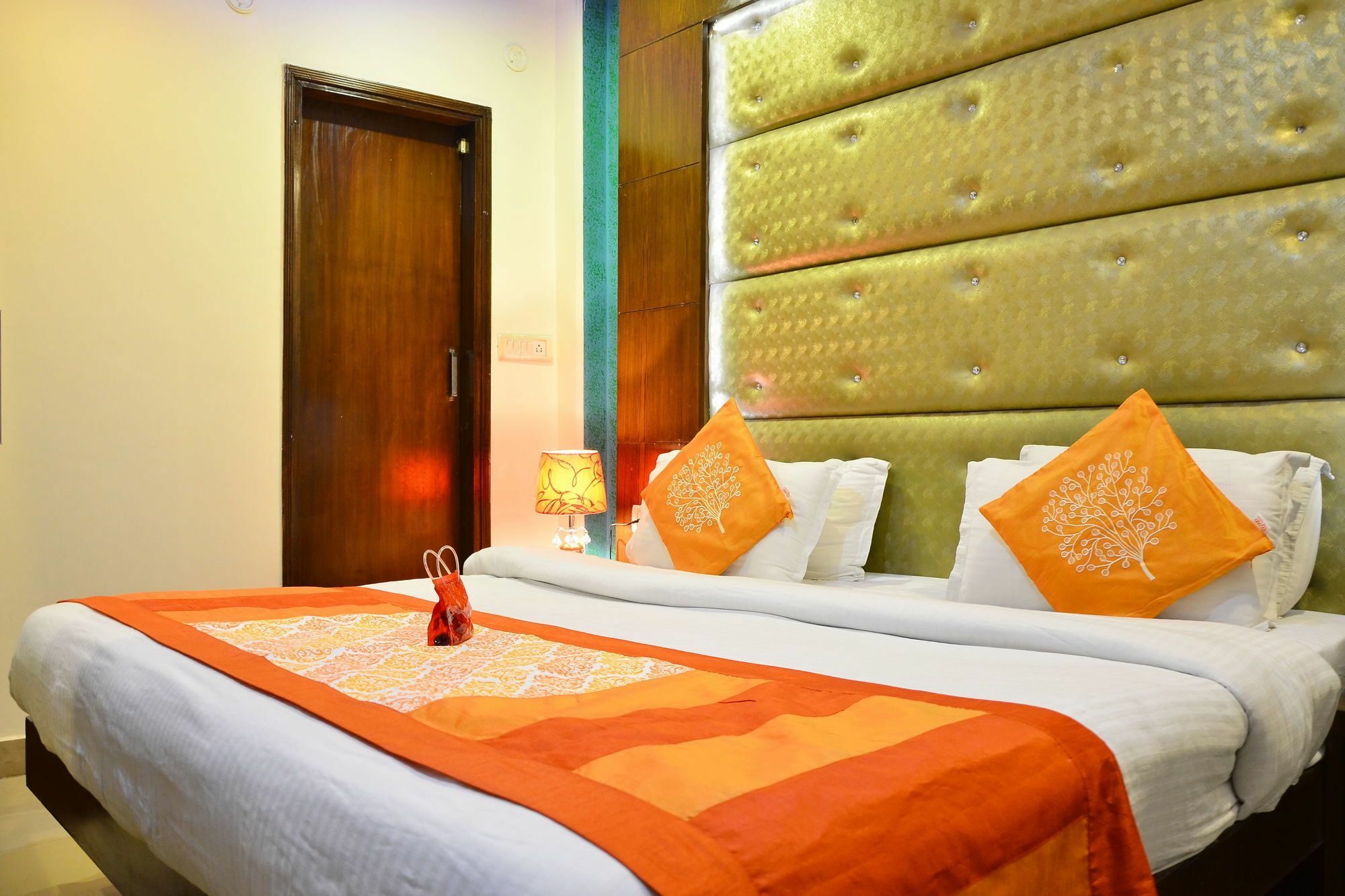 Hotel Oyo 11357 Karol Bagh Delhi (National Capital Territory of India)