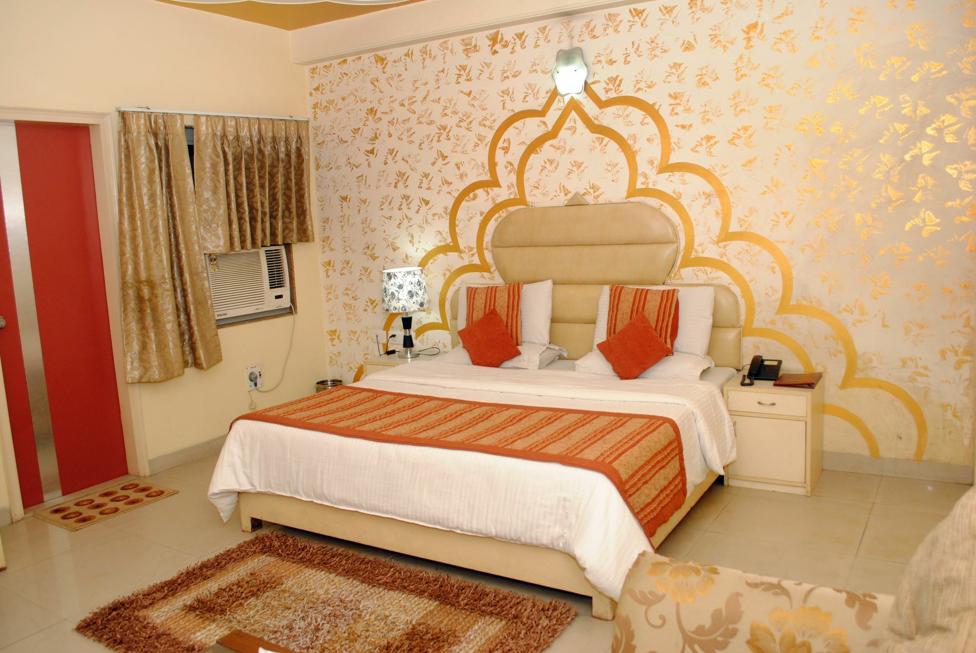 Opera New Delhi (National Capital Territory of India)