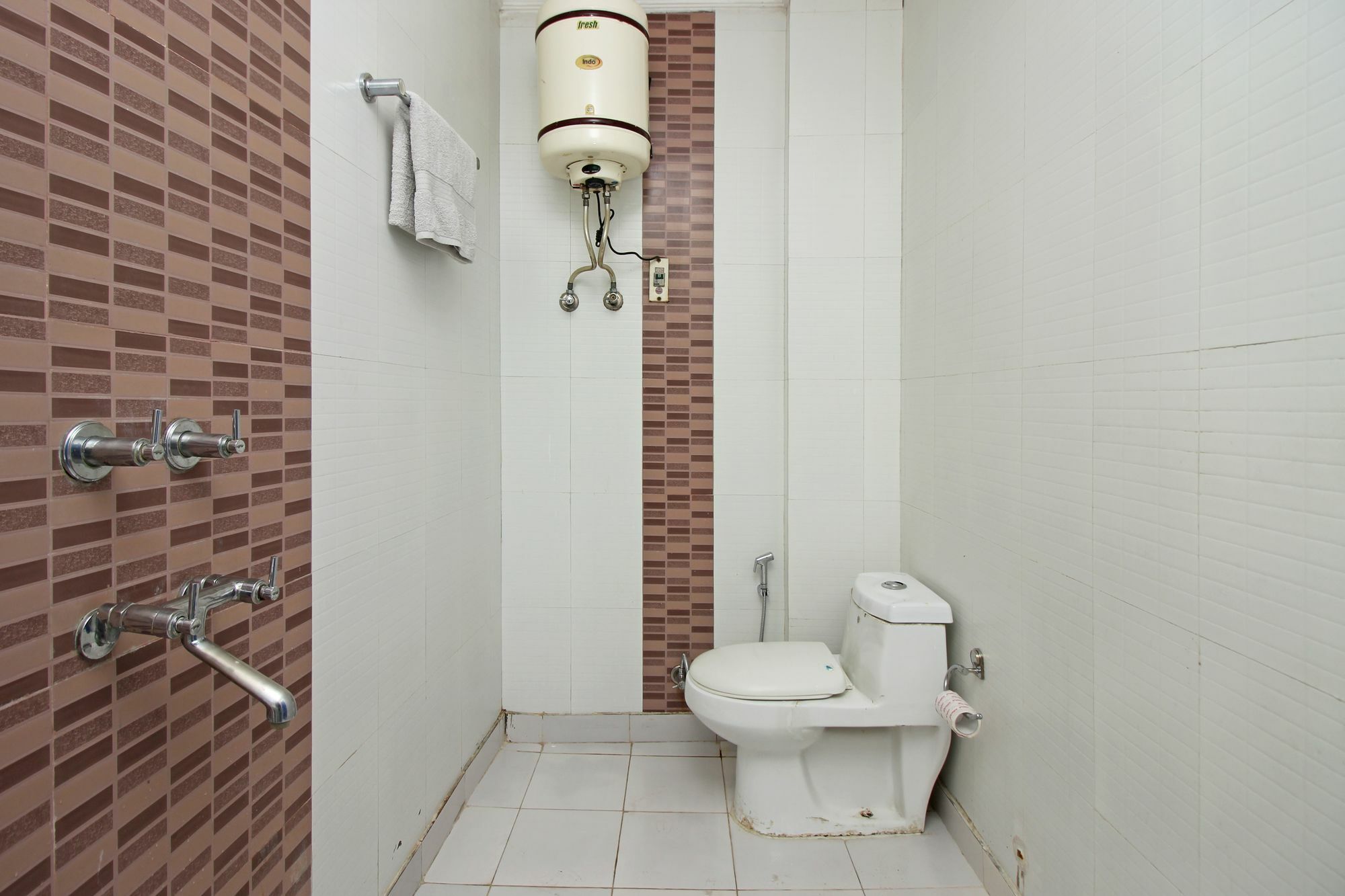 Oyo Galaxy Hotel New Delhi