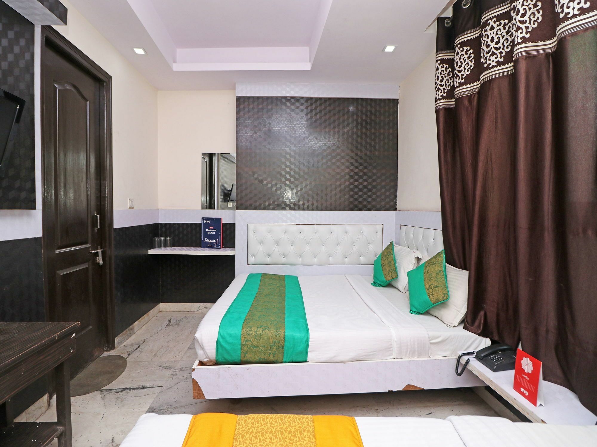 Hotel Oyo Flagship 12739 Mahesh New Delhi