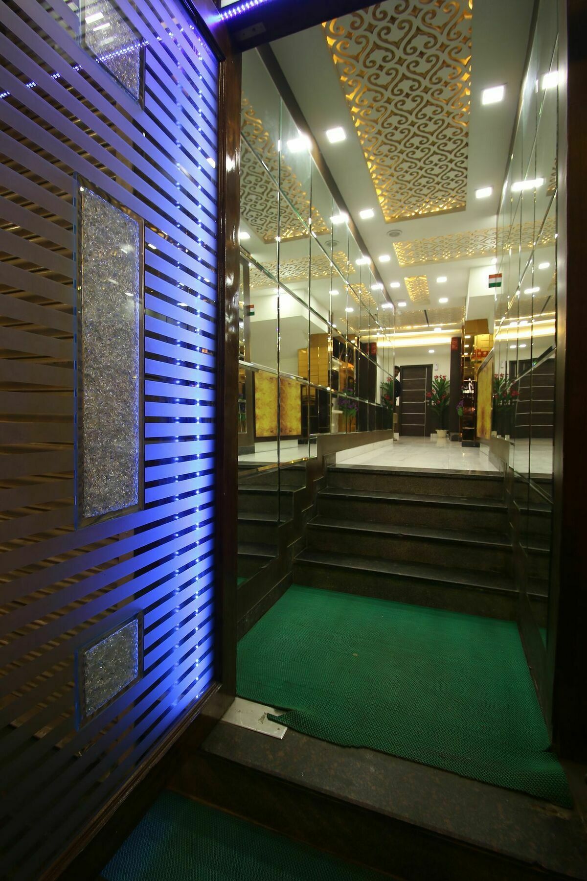 Hotel Hill Palace -near Karol Bagh Metro Station
