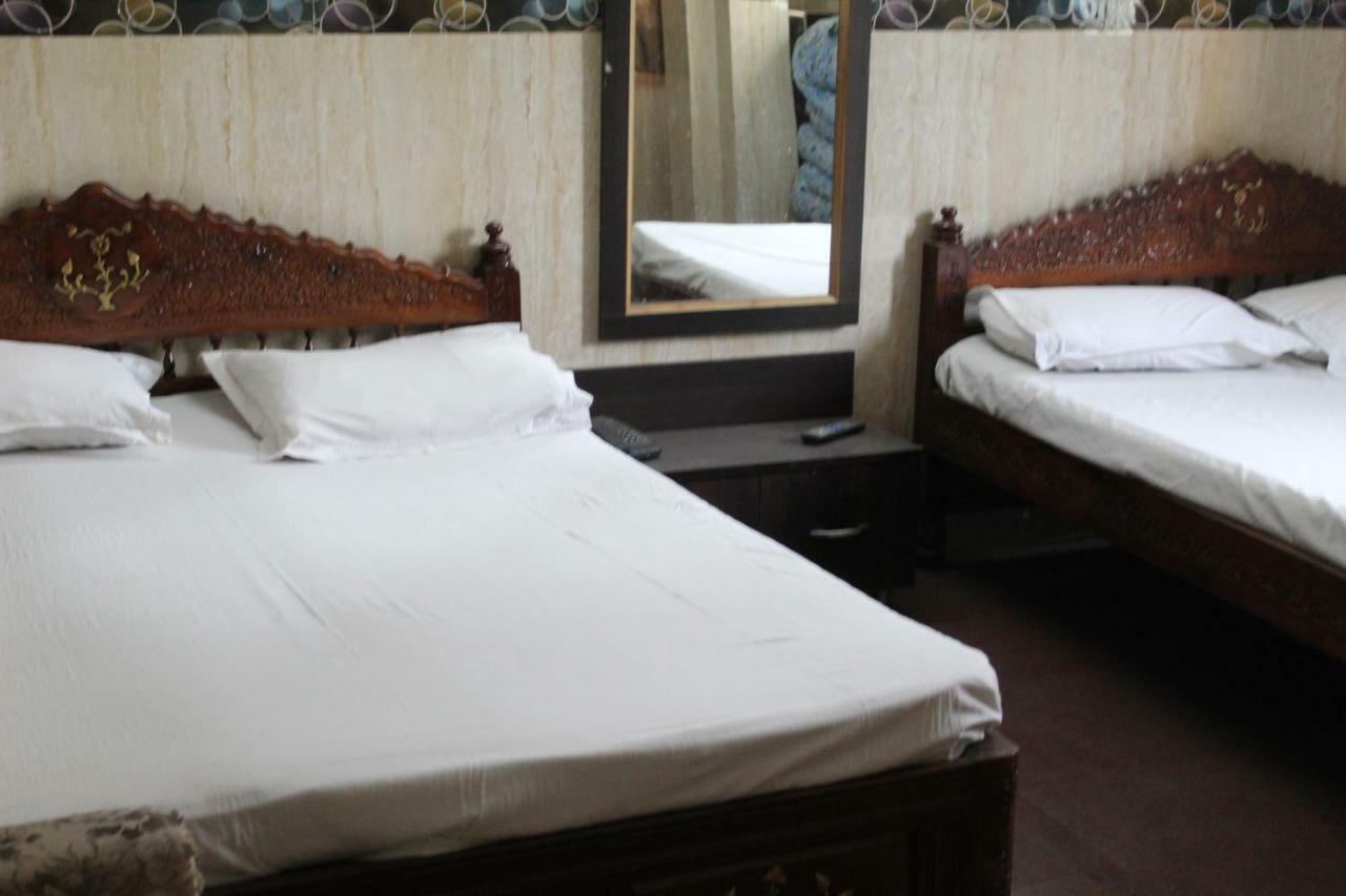 Central , Walk In Dargah & Markaz 3*