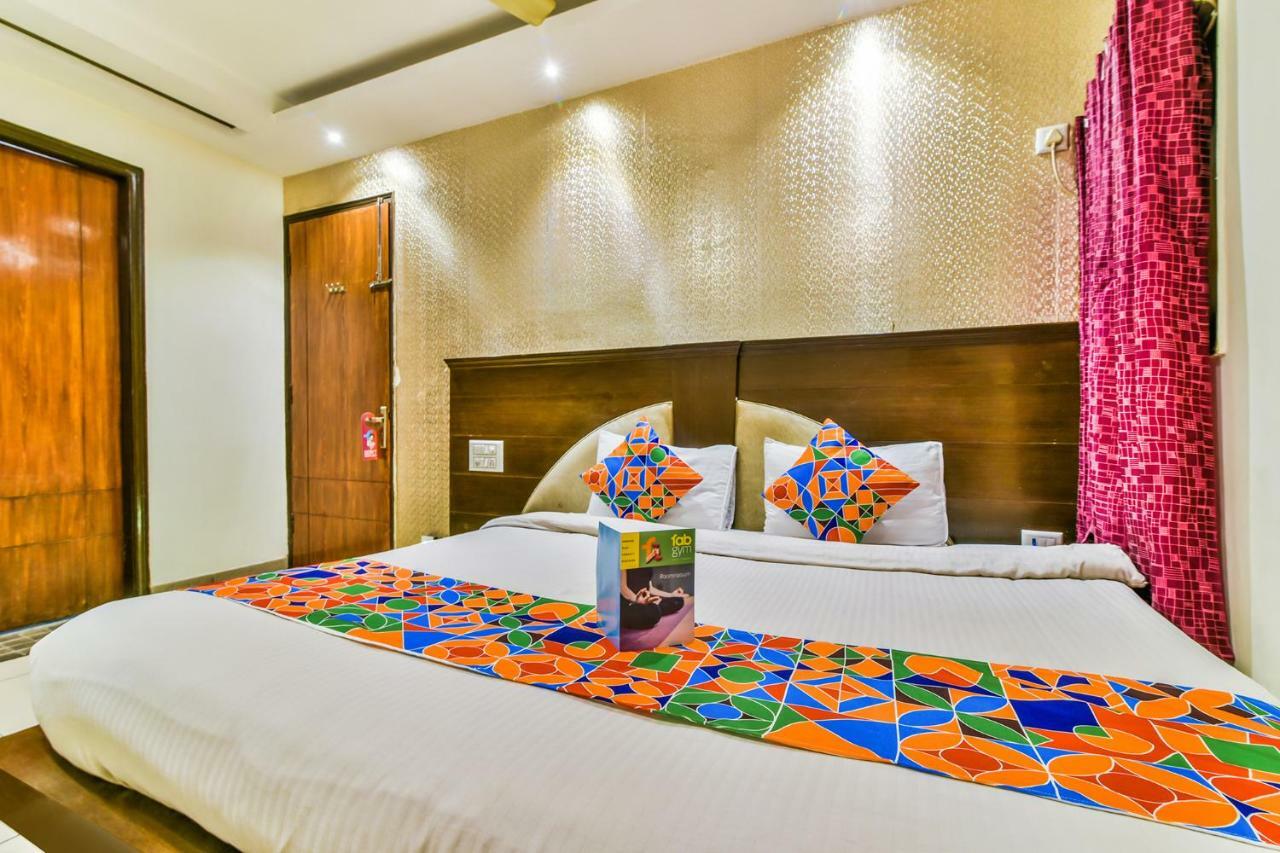 Hotel Fabexpress Le Grand