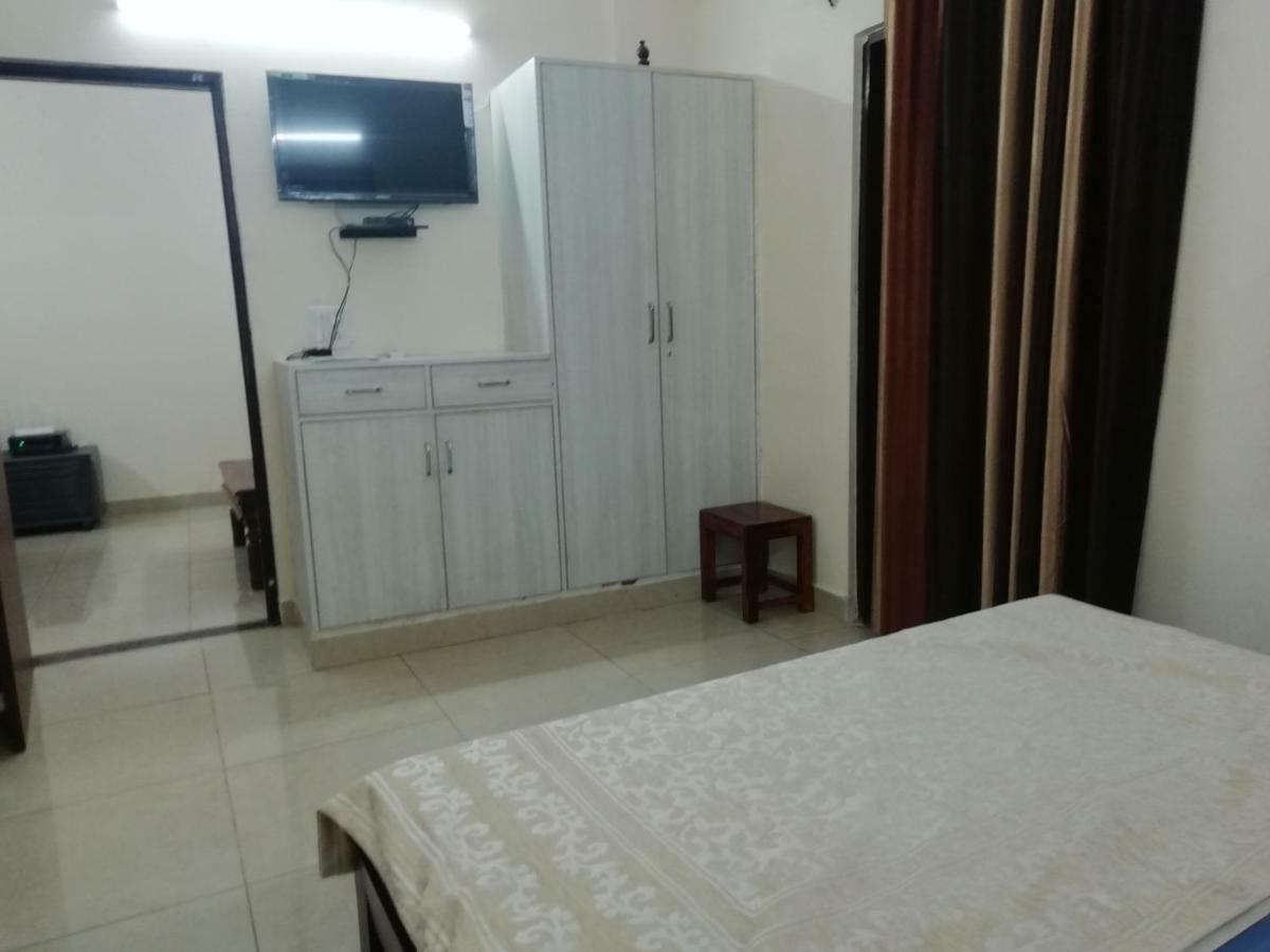 The Raveesh E24 - 2bhk Serviced