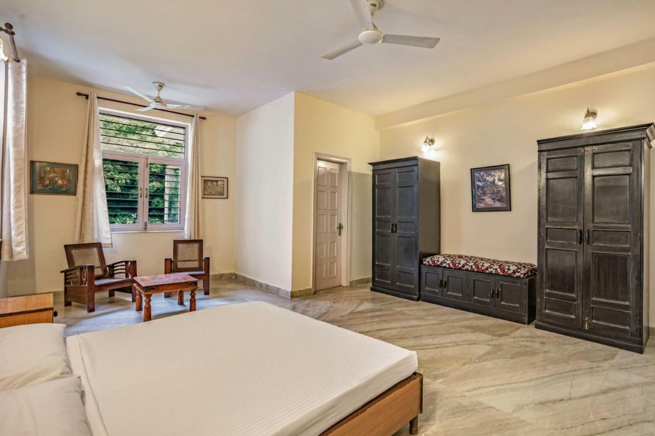 5-Br Home In A Bungalow * New Delhi