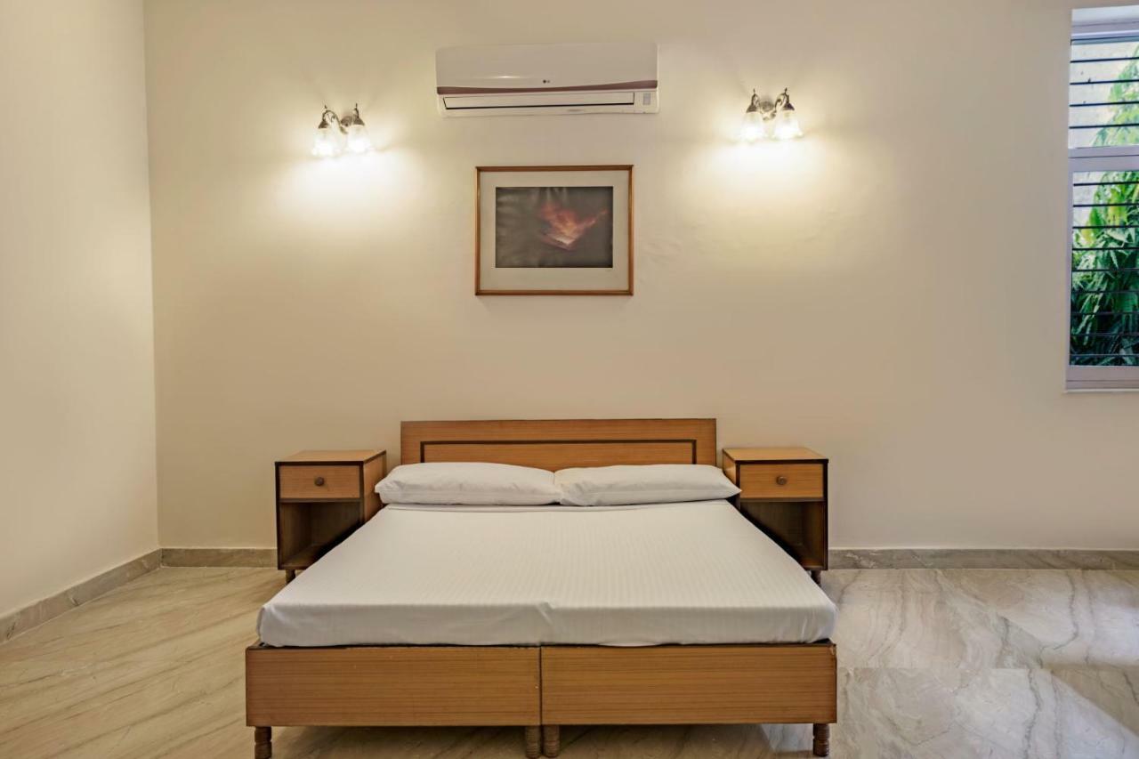 Holiday home 5-Br Home In A Bungalow New Delhi
