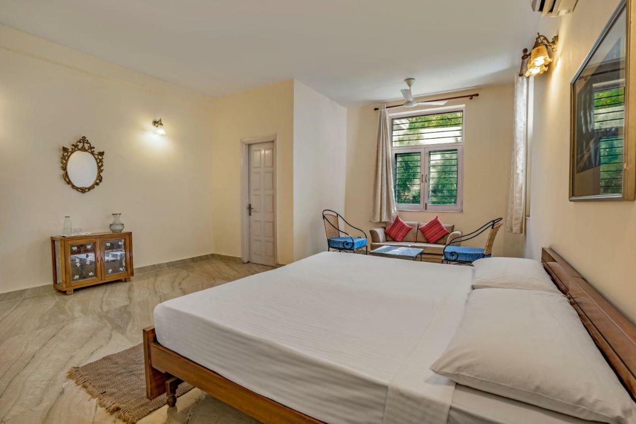 5-Br Home In A Bungalow Holiday home New Delhi