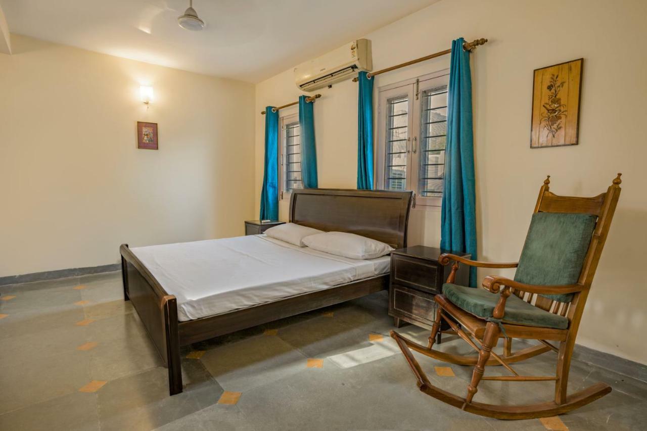 5-Br Home In A Bungalow Holiday home New Delhi