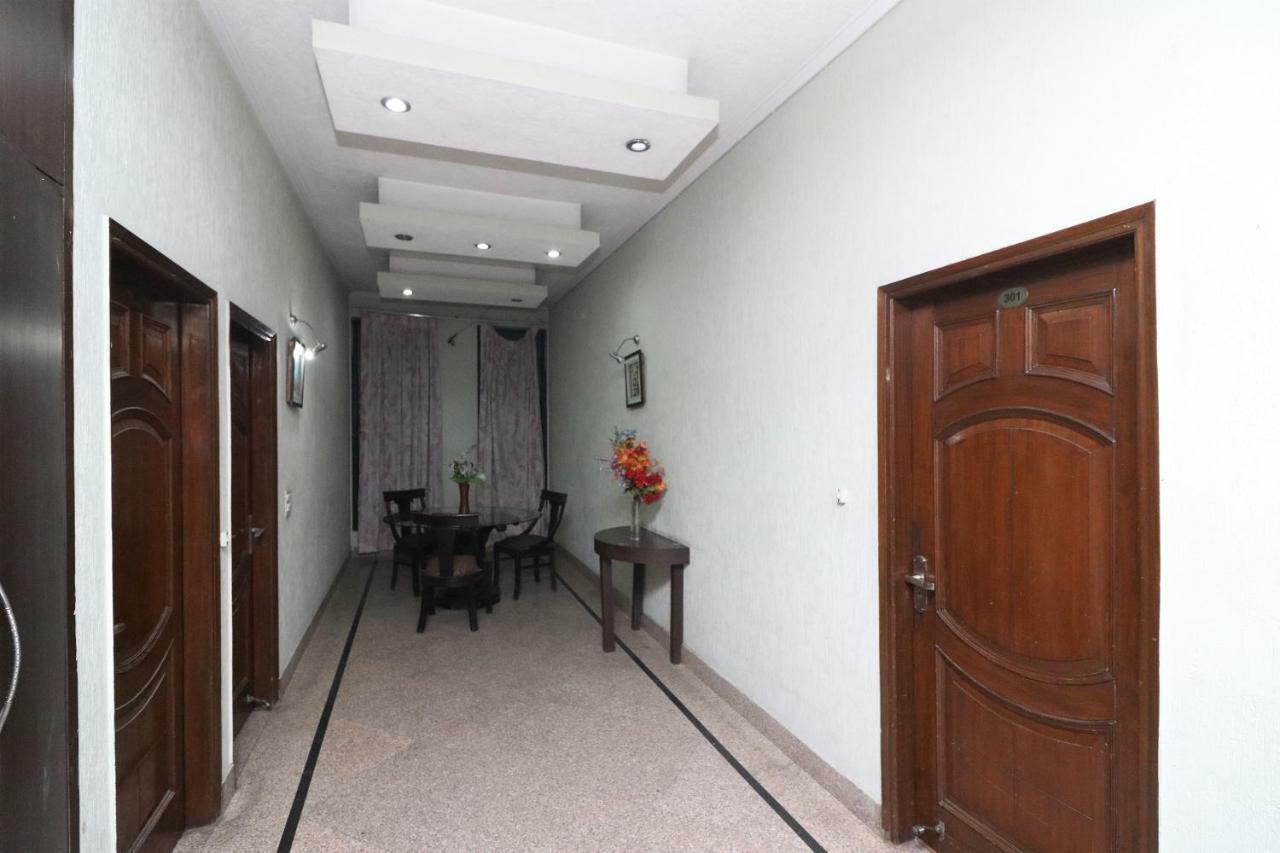 Oyo 24672 Bharat Hotel 3*
