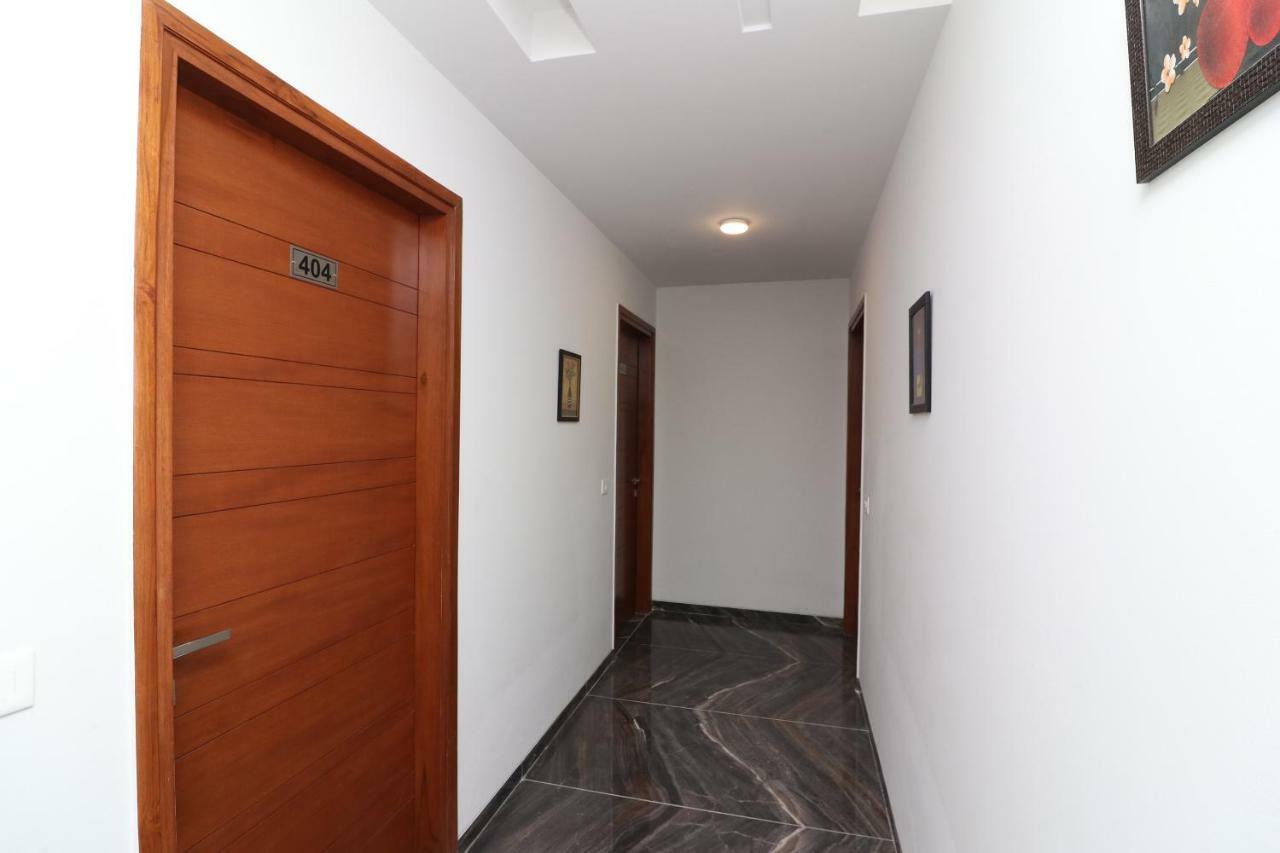 Oyo 37722 Silver Oak Luxury Comfort Hotel