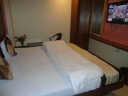 Hotel Milllennium 2000 Dx