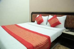 Sundeep Hotel