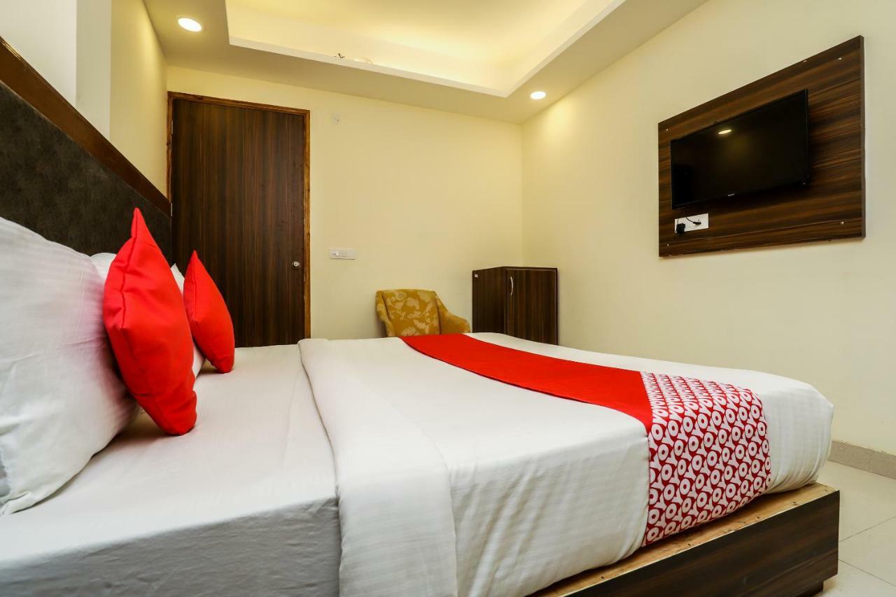 Ivy Plaza Luxury Hotel