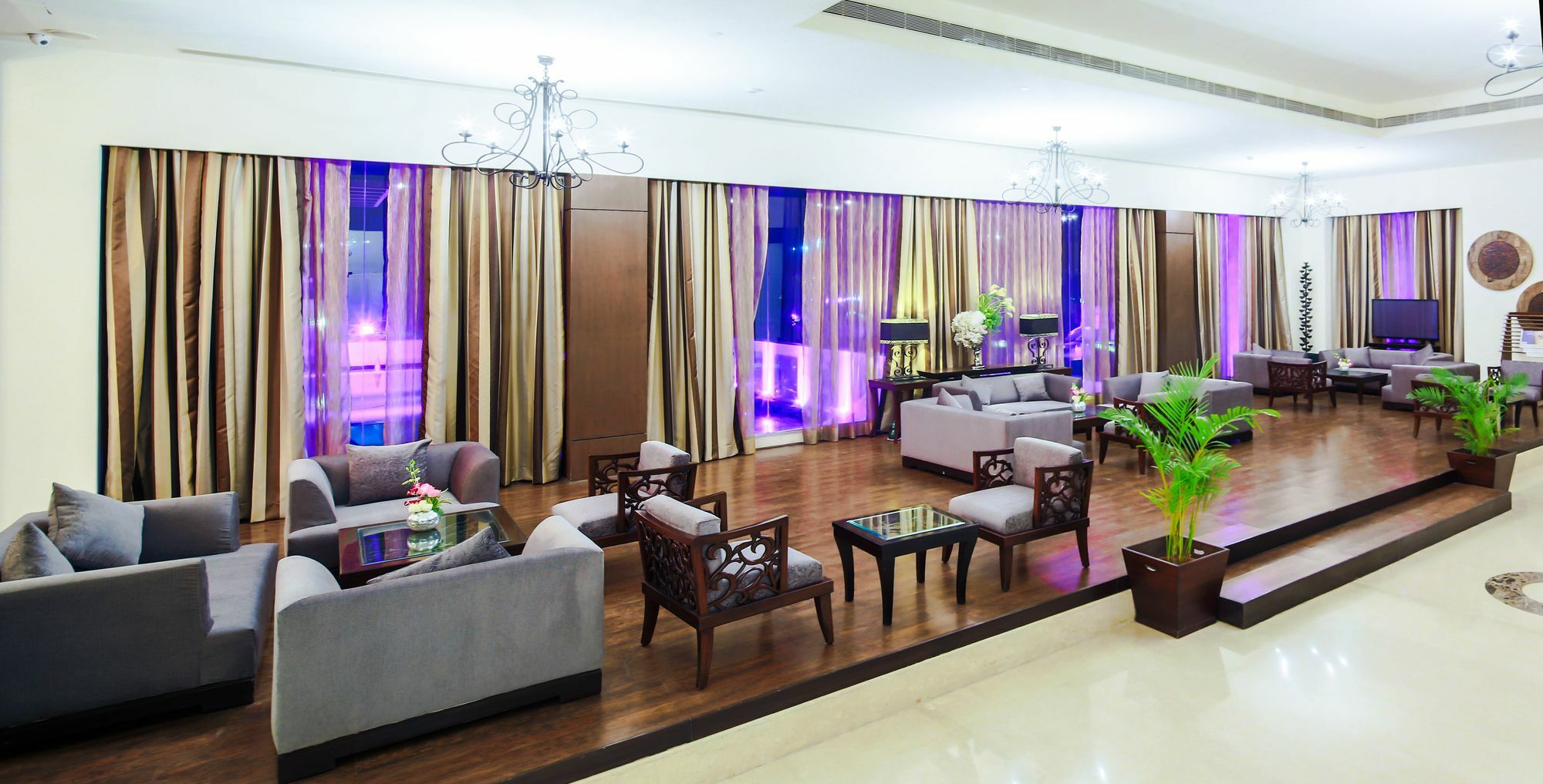 Hotel Orana &
