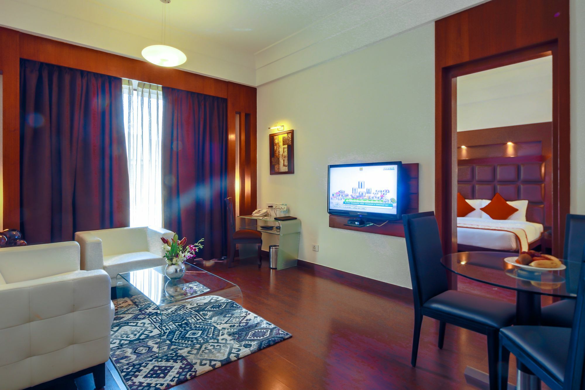 Hotel Orana & 4*