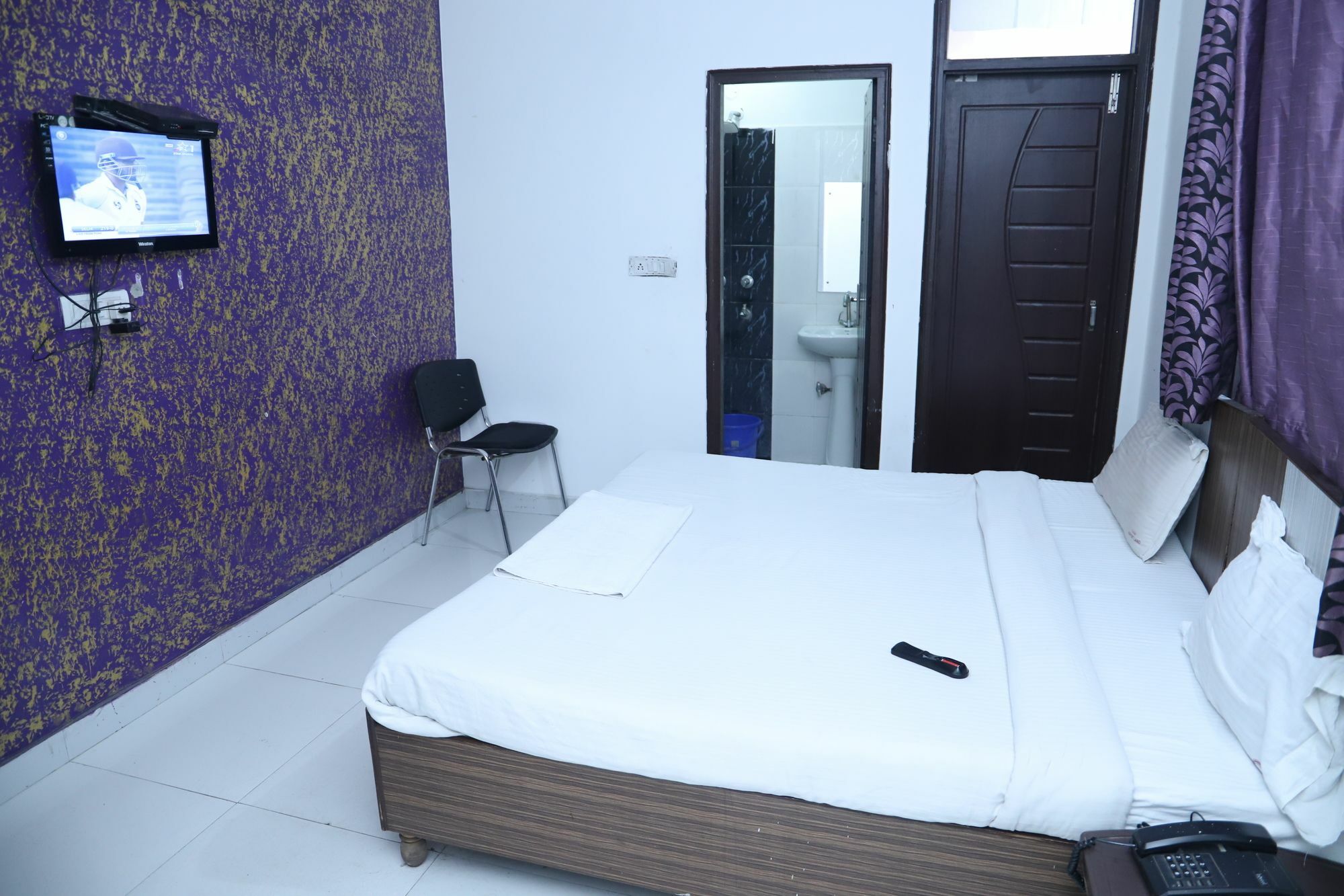Airport Land Hotel 2*