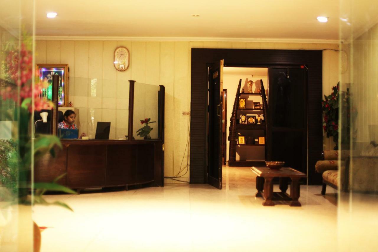 Embassy Suites Hotel New Delhi