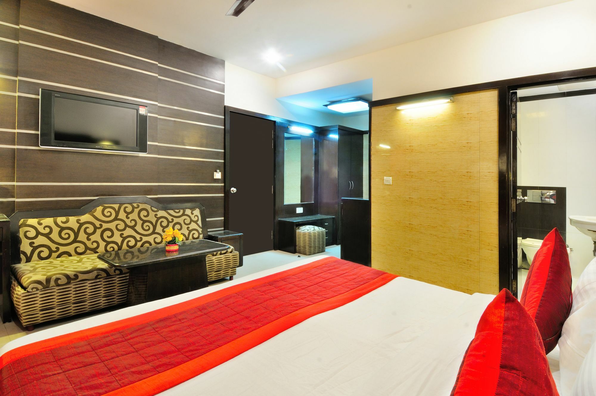Oyo 13541 Otani Guest house 3*