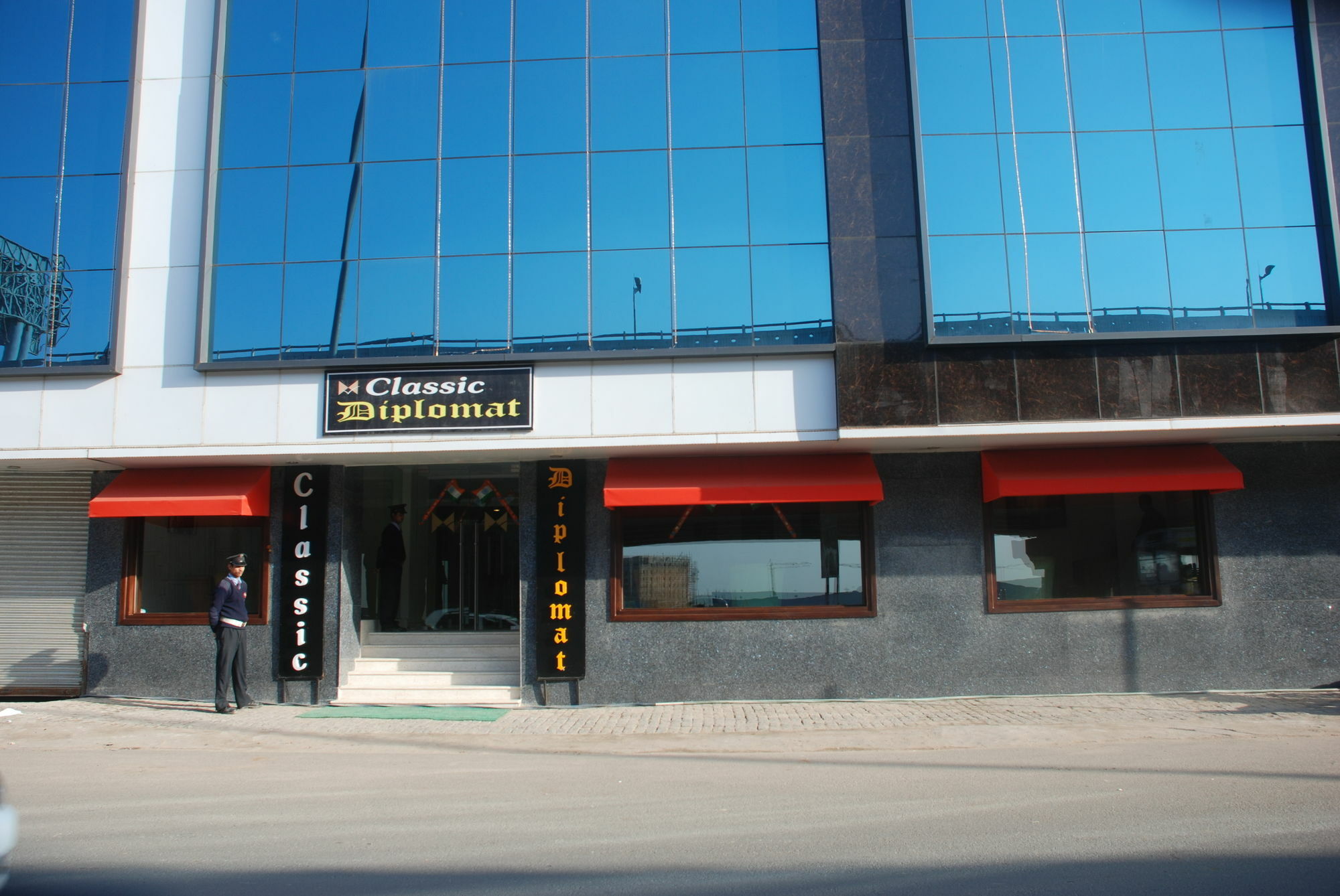 Classic Diplomat Hotel New Delhi