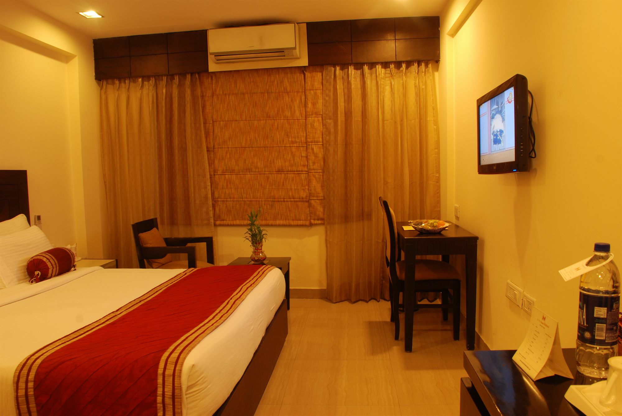 Classic Diplomat Hotel New Delhi