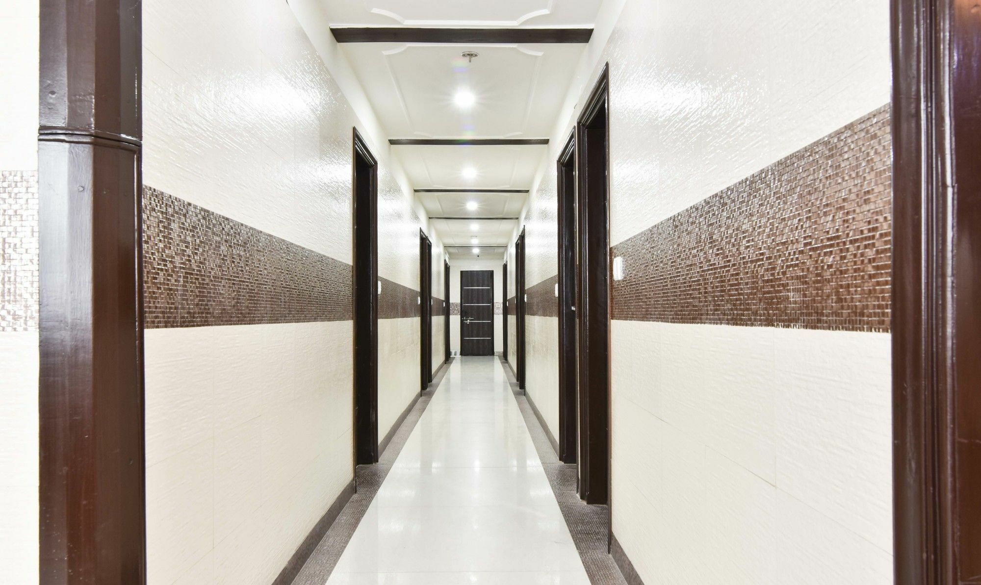 Hotel Treebo Mehar Castle 2*